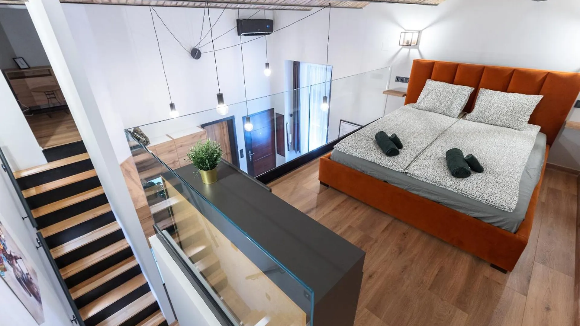 Parliament Dream Apartment! Budapest